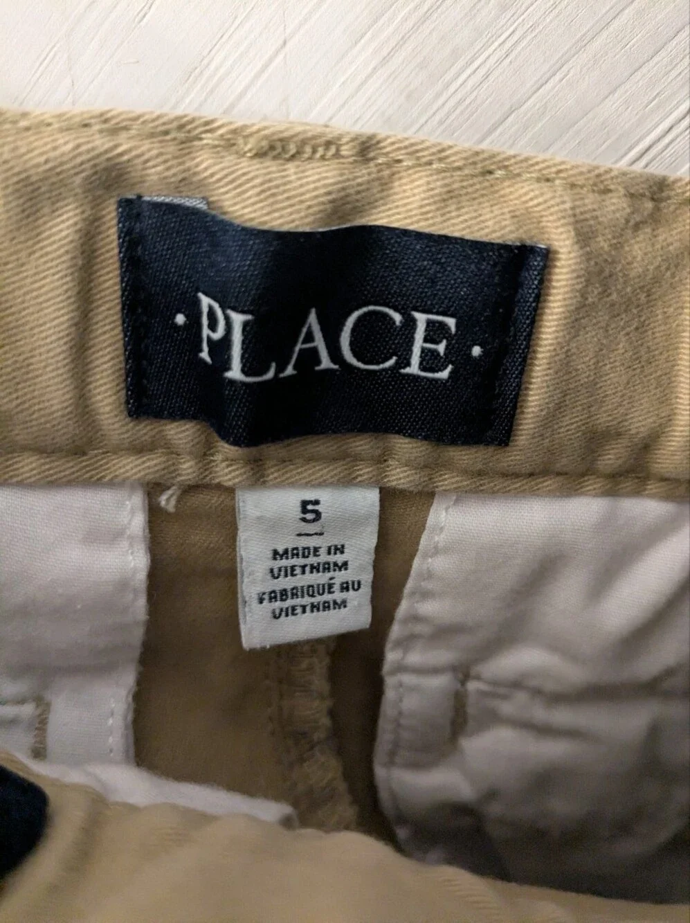 4️⃣ Children's Place Boy's Uniform Chino Shorts in Navy & Khaki; Size: 5